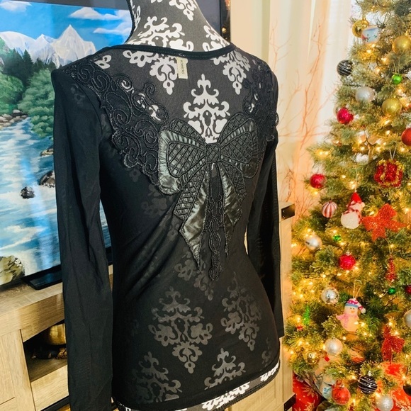 New Zep inspired black mesh long sleeve shirt. M - Picture 1 of 4